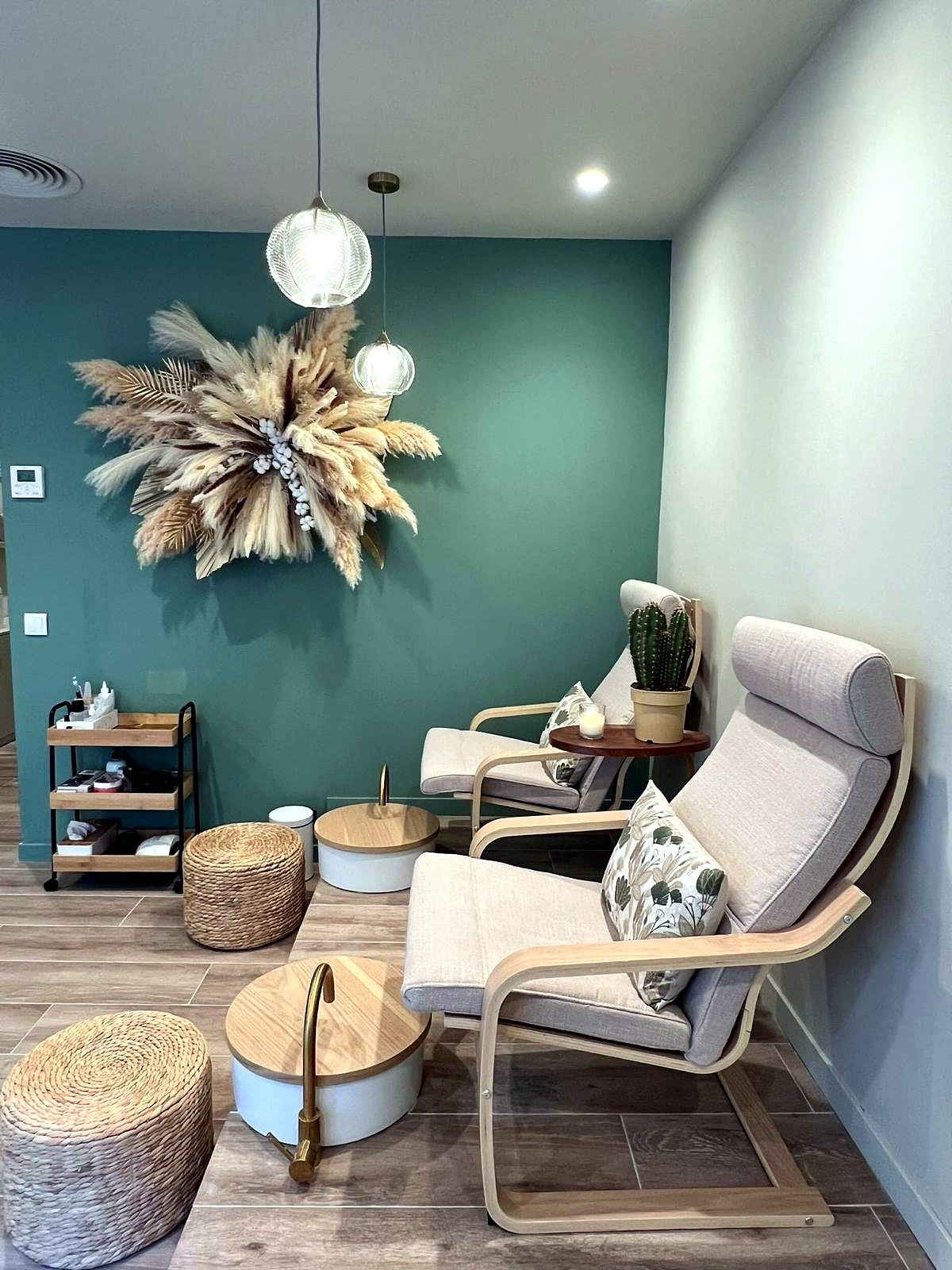 Sillones de pedicura en Haizea Beauty